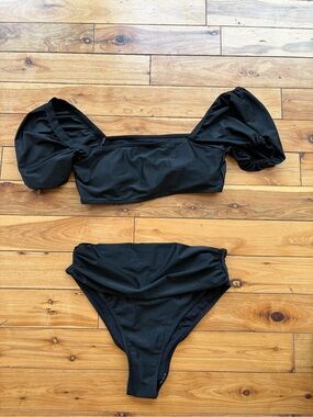 SHEIN Black Puff Sleeve Bikini Set